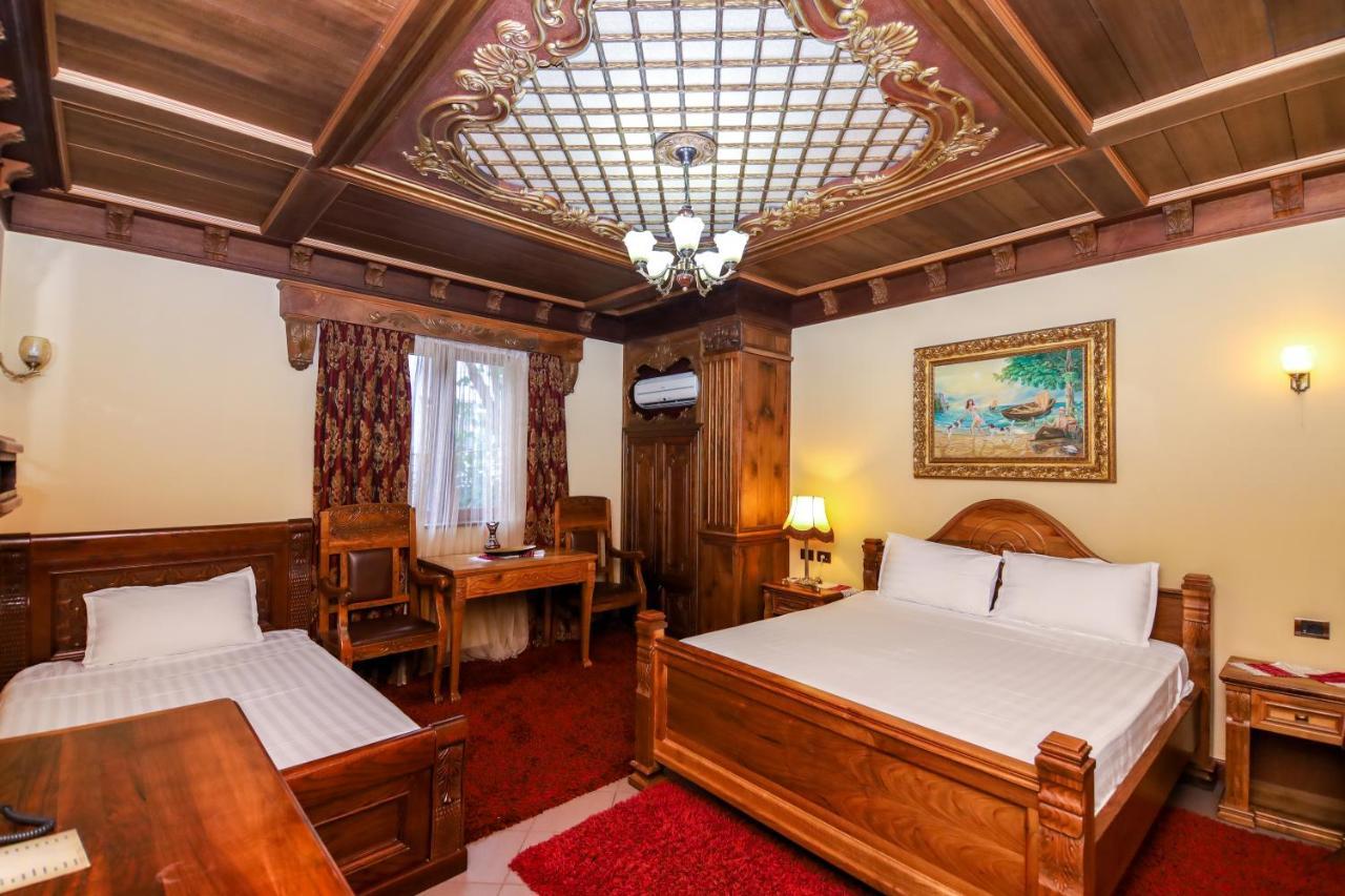 Brilant Antik Center Hotel Tirana Eksteriør billede