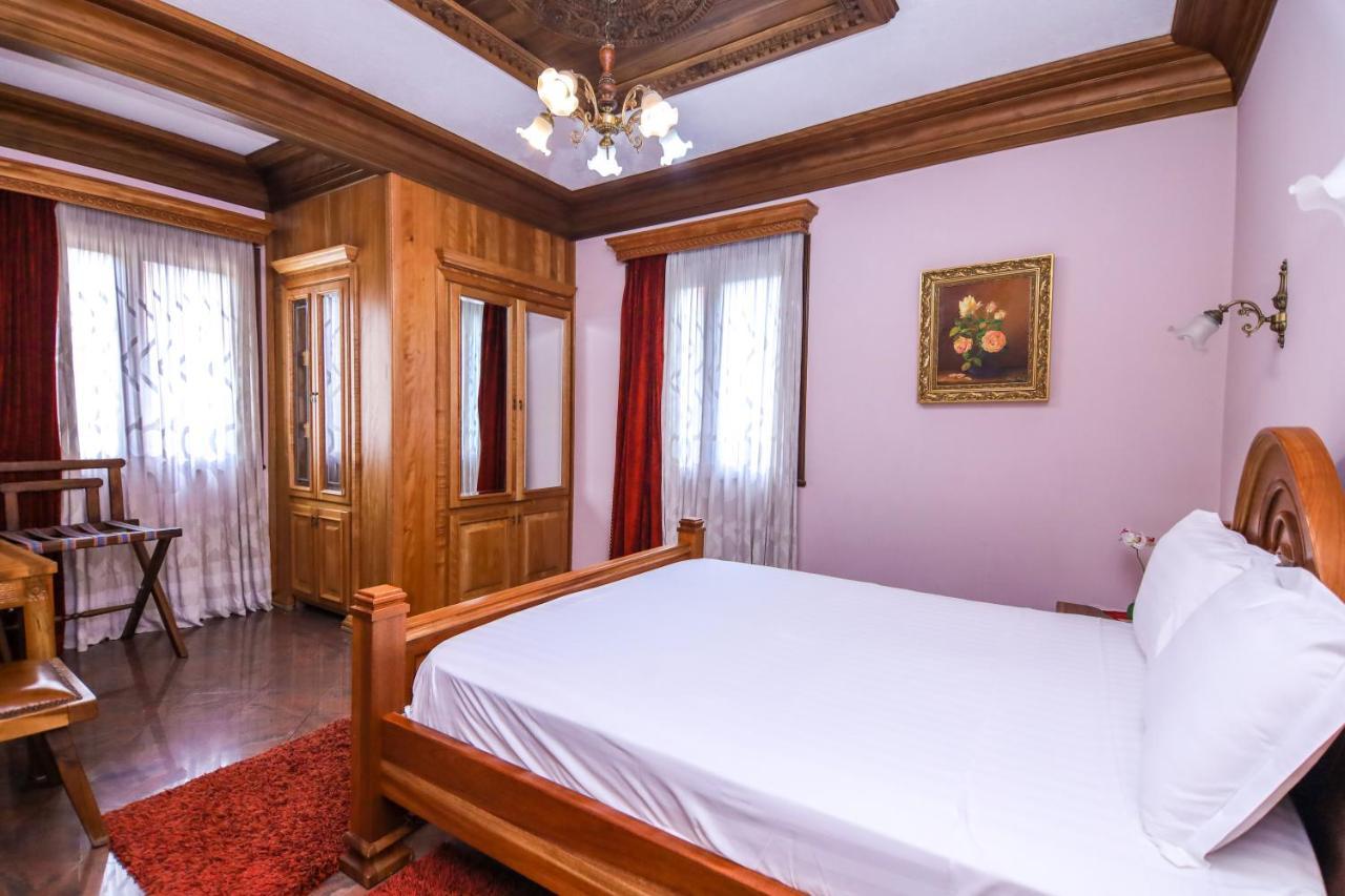 Brilant Antik Center Hotel Tirana Eksteriør billede