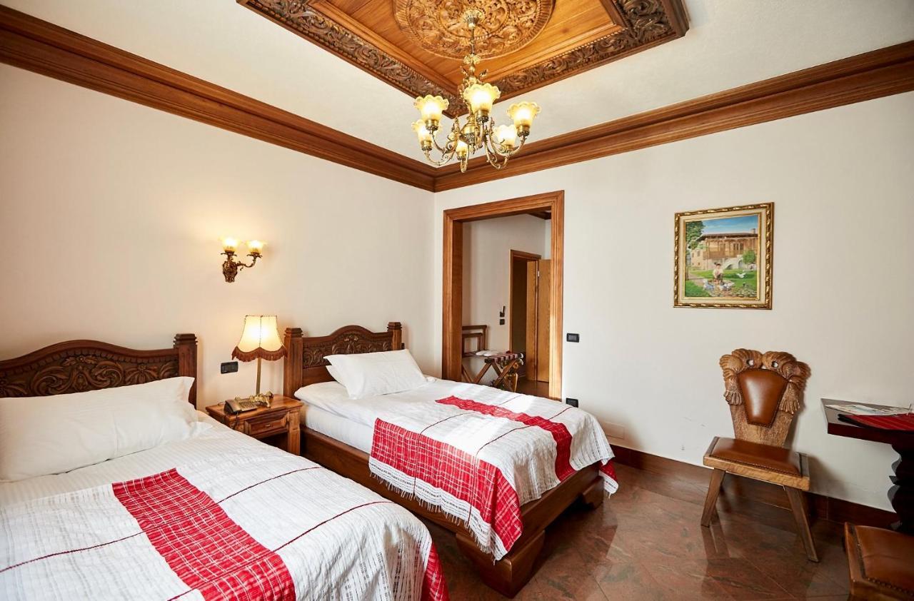 Brilant Antik Center Hotel Tirana Eksteriør billede
